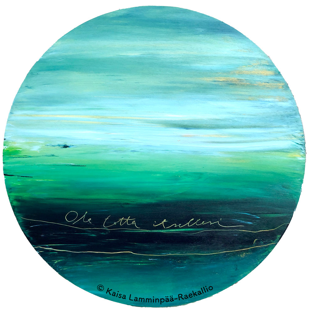 T-paita Kaisa Lamminpää-Raekallion teoksella Ole totta itsellesi