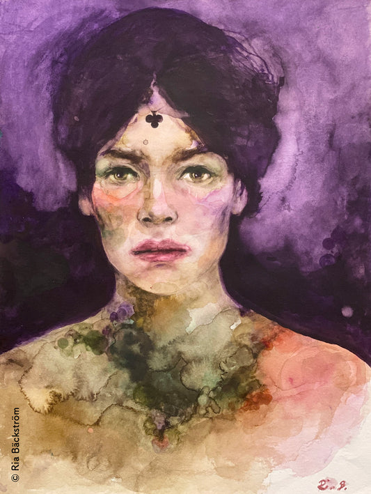 T-paita Ria Bäckströmin teoksella Ristikuningatar